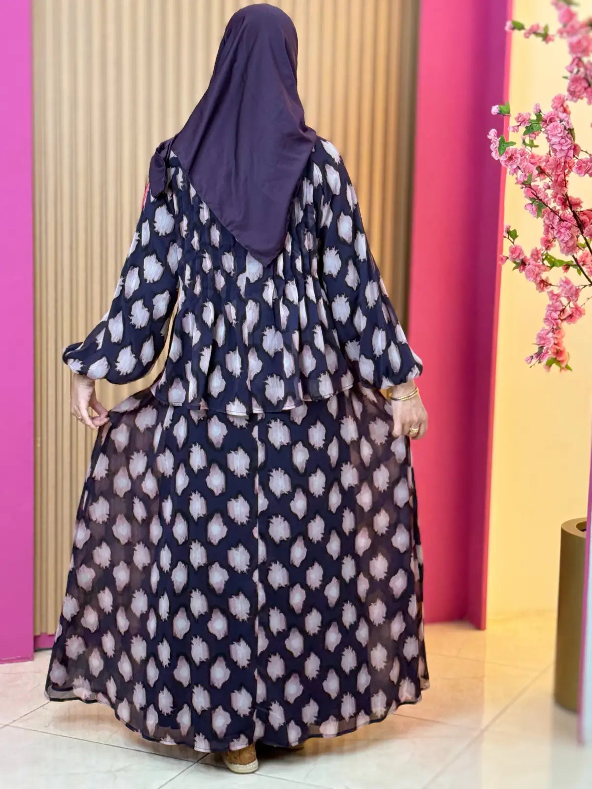 طقم إيناس بنفسجي