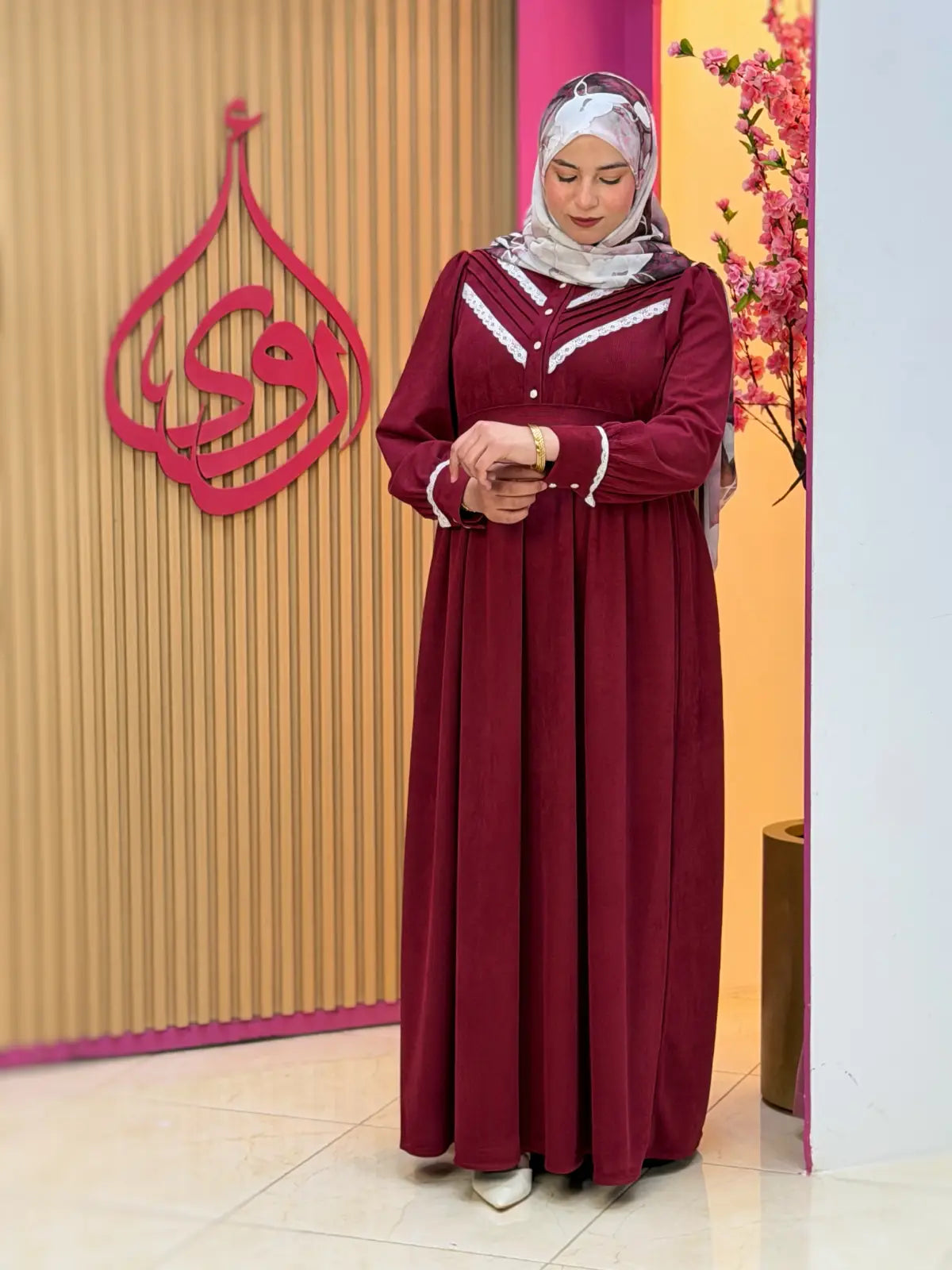 فستان تالة كرونة