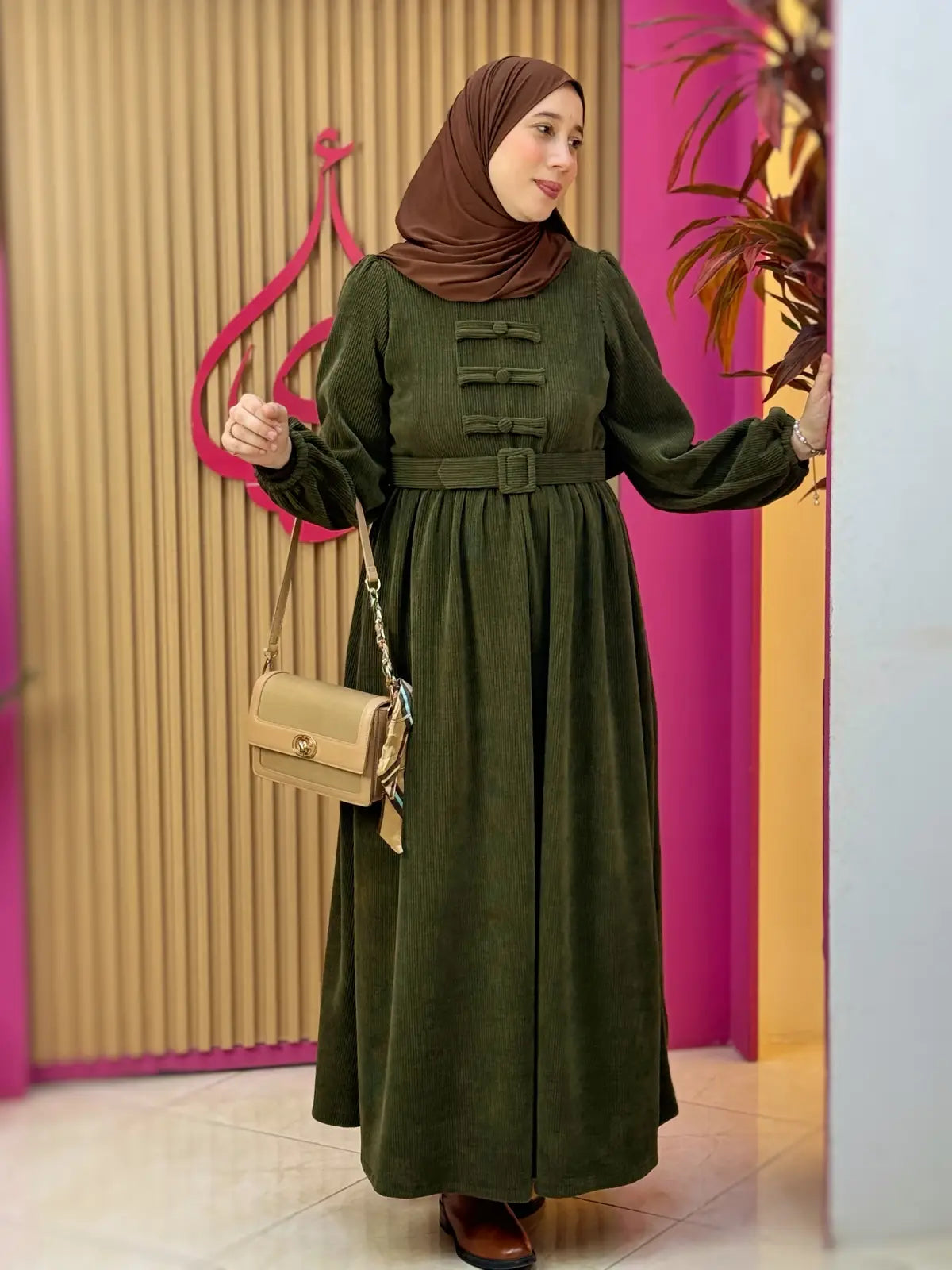 فستان جوري أخضر