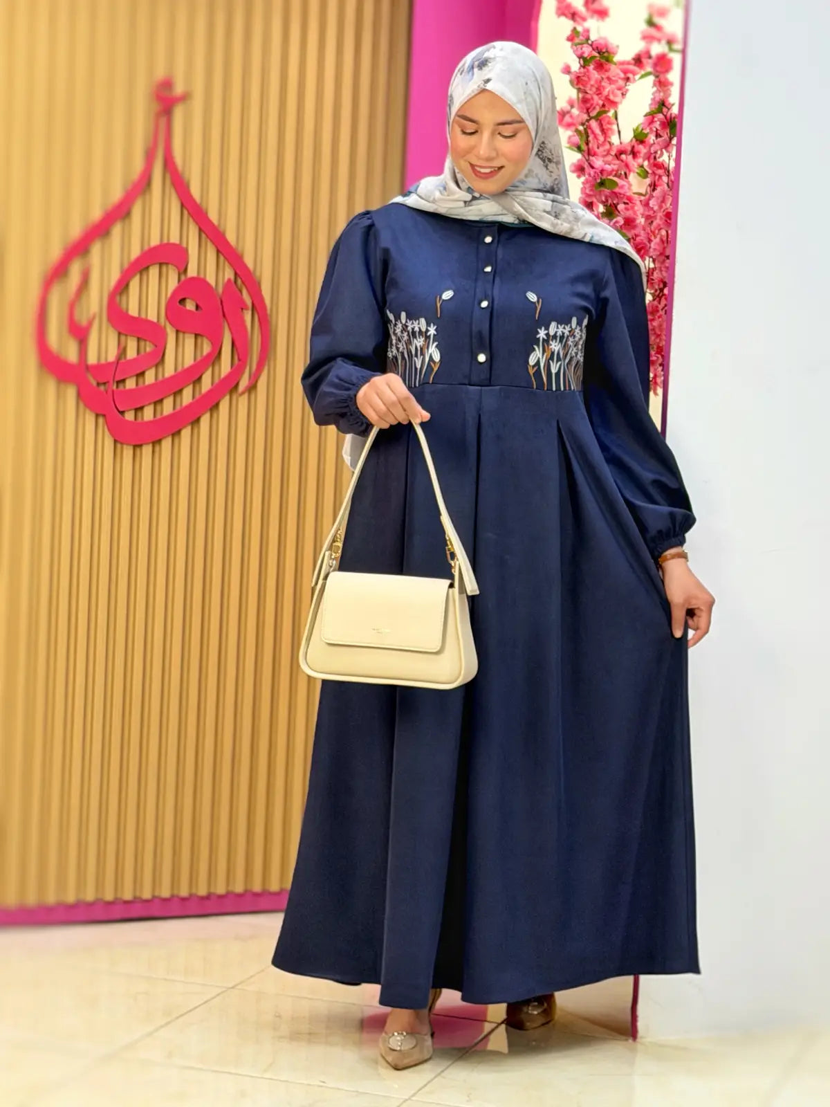 فستان فيروز أزرق