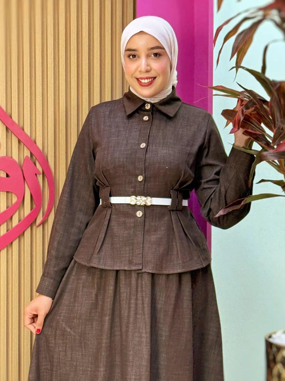 طقم أية بني