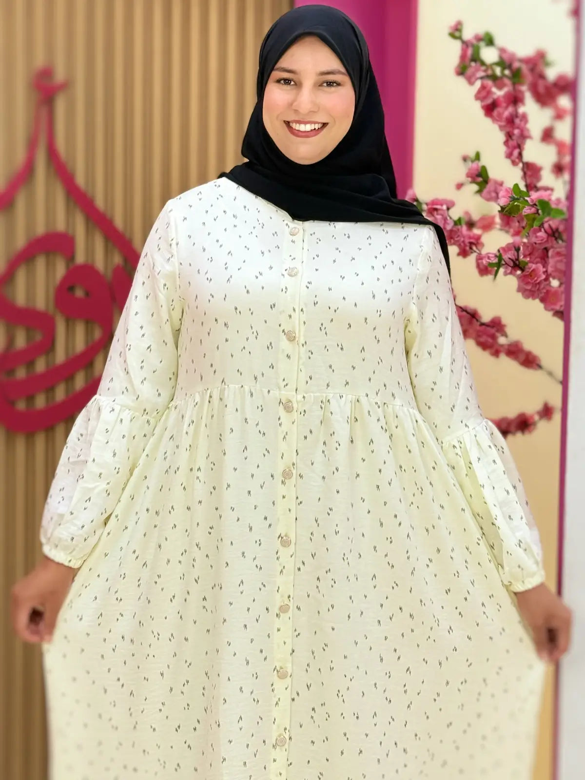 فستان أفنان أبيض