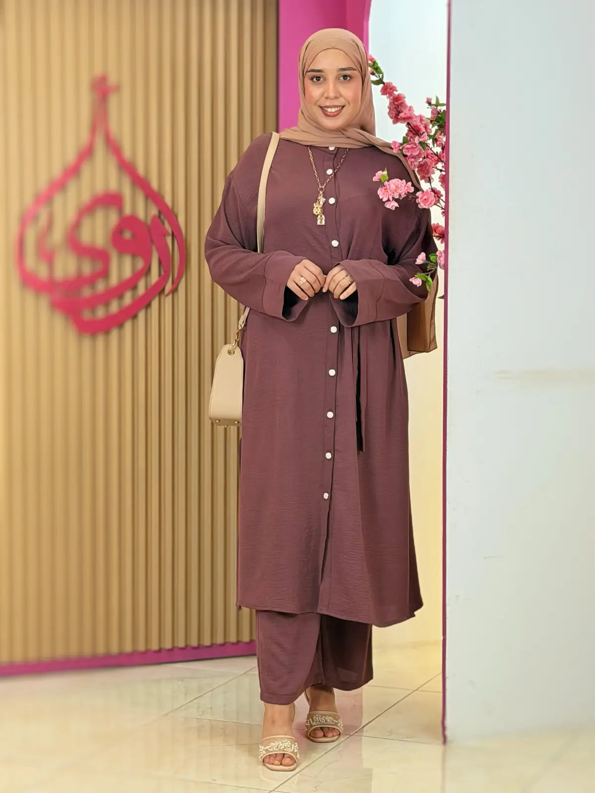 طقم نهاد بنفسجي
