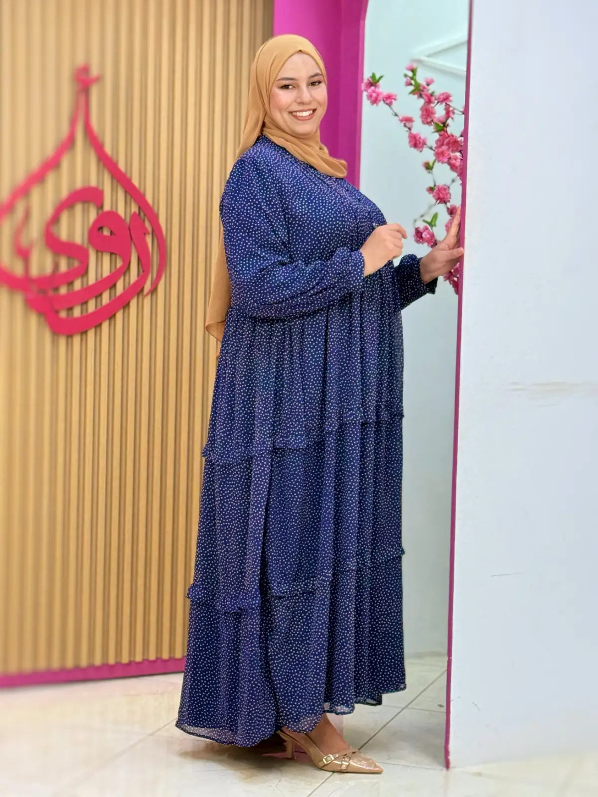 فستان نسمة أزرق منقط