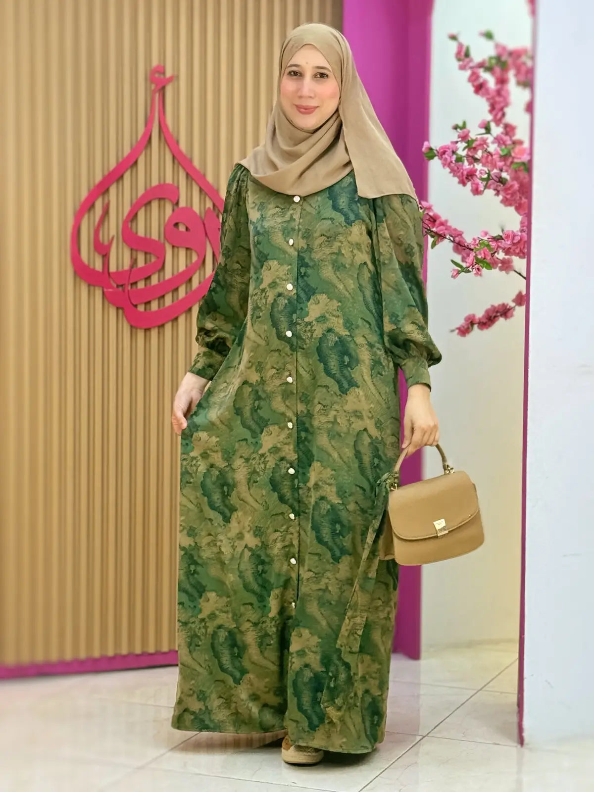 فستان راوية زيتوني