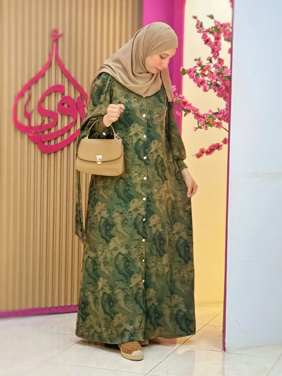 فستان راوية زيتوني