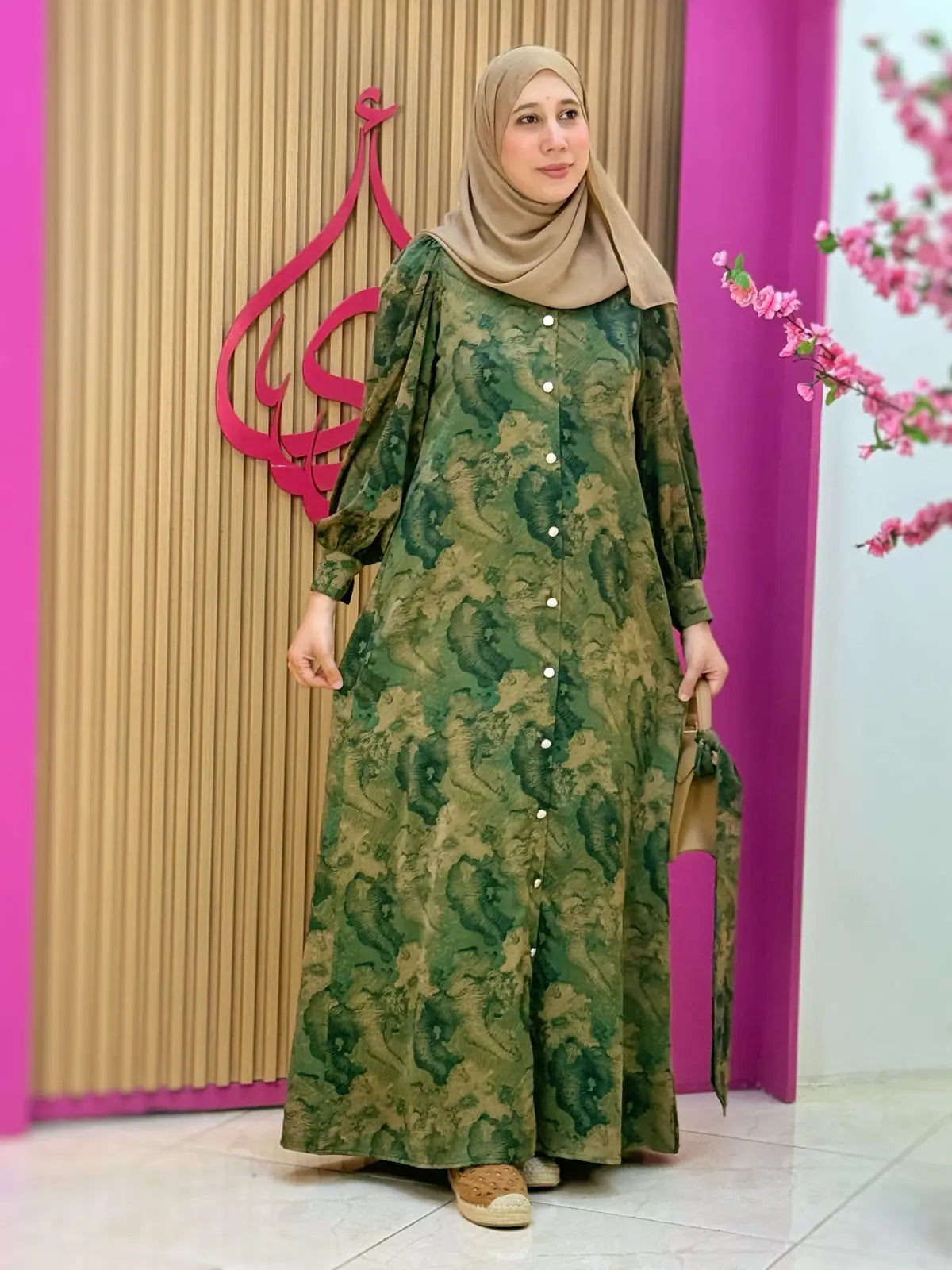 فستان راوية زيتوني