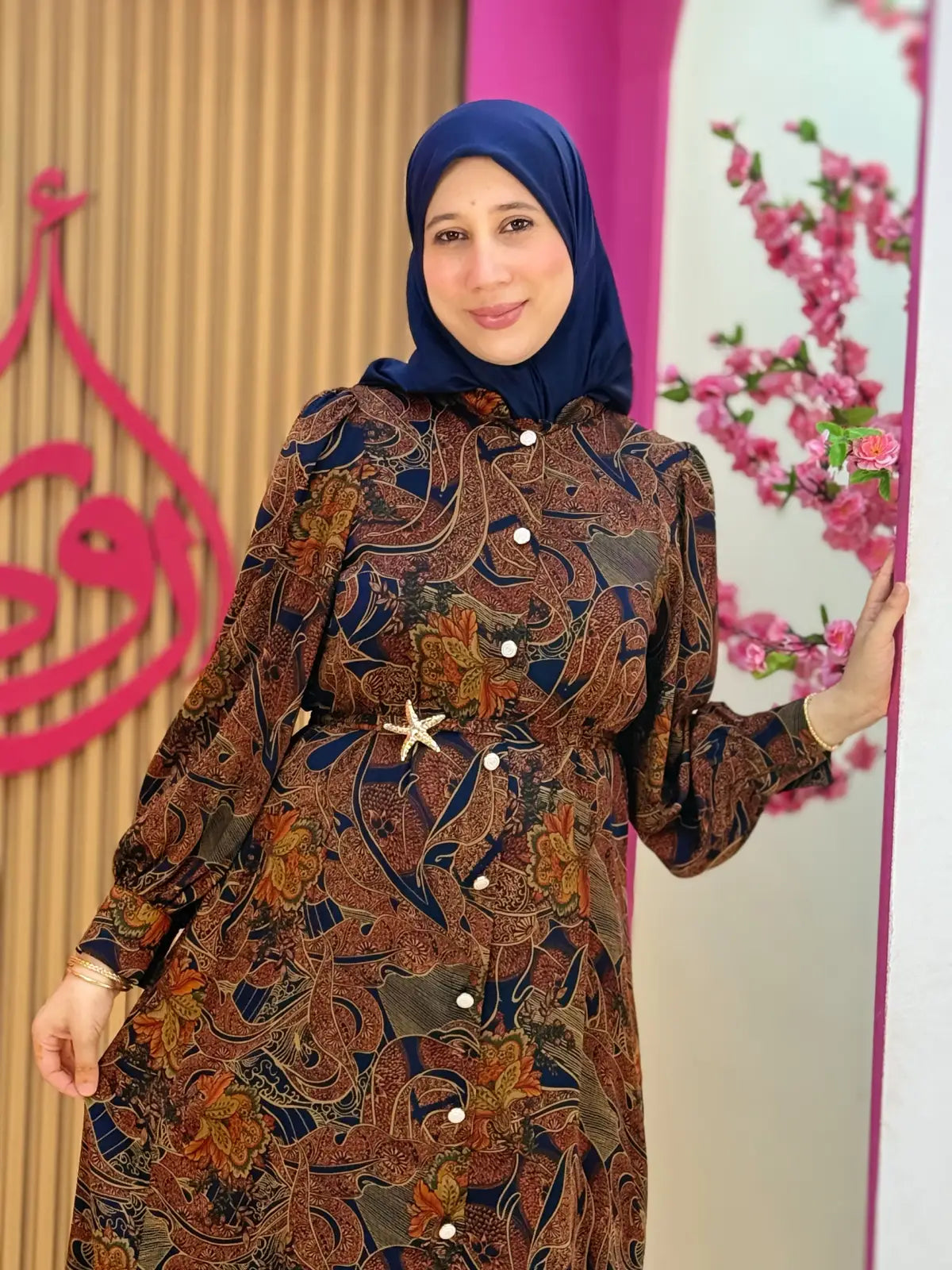فستان راوية بني