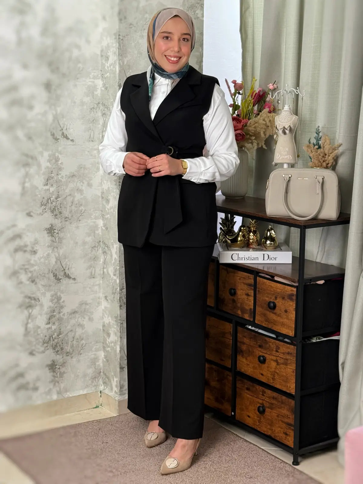 طقم فلة أسود