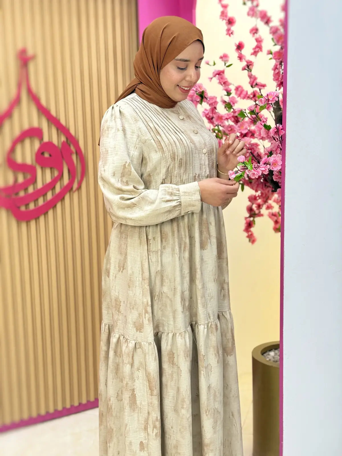 فستان نور بيج