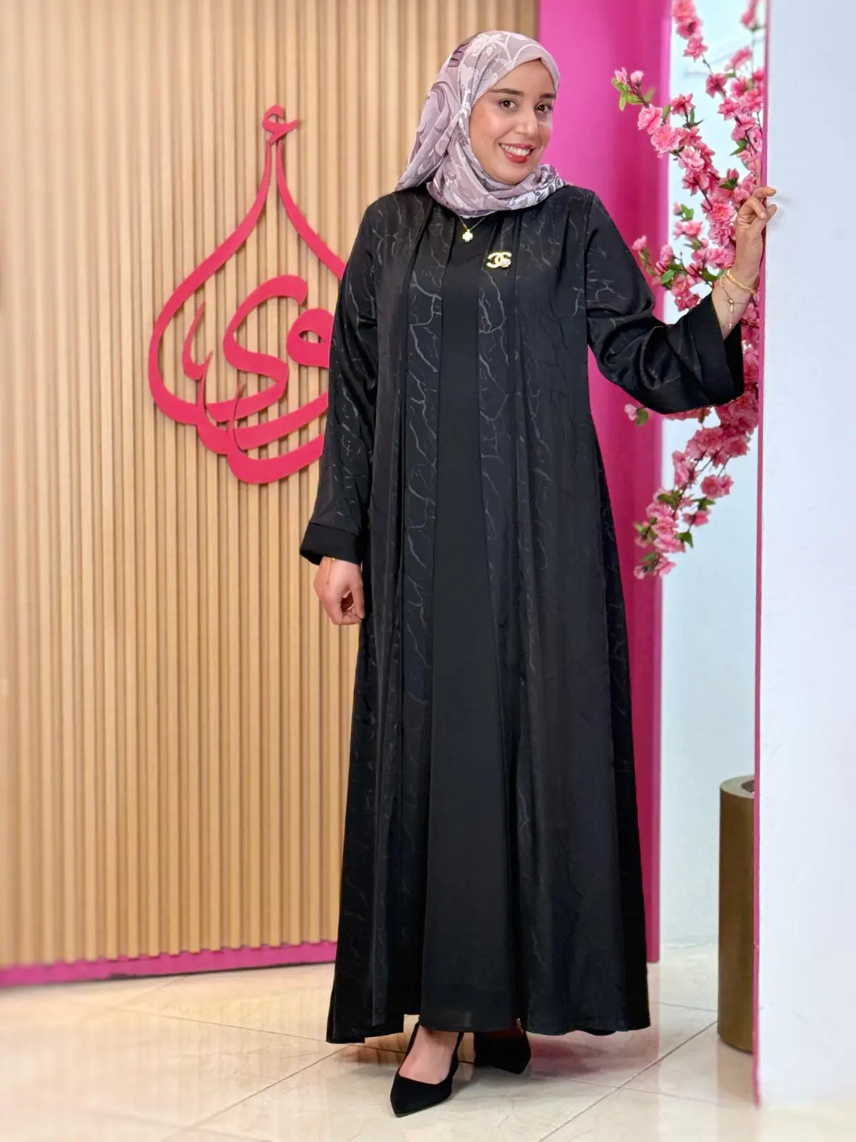 عباية عهد أسود