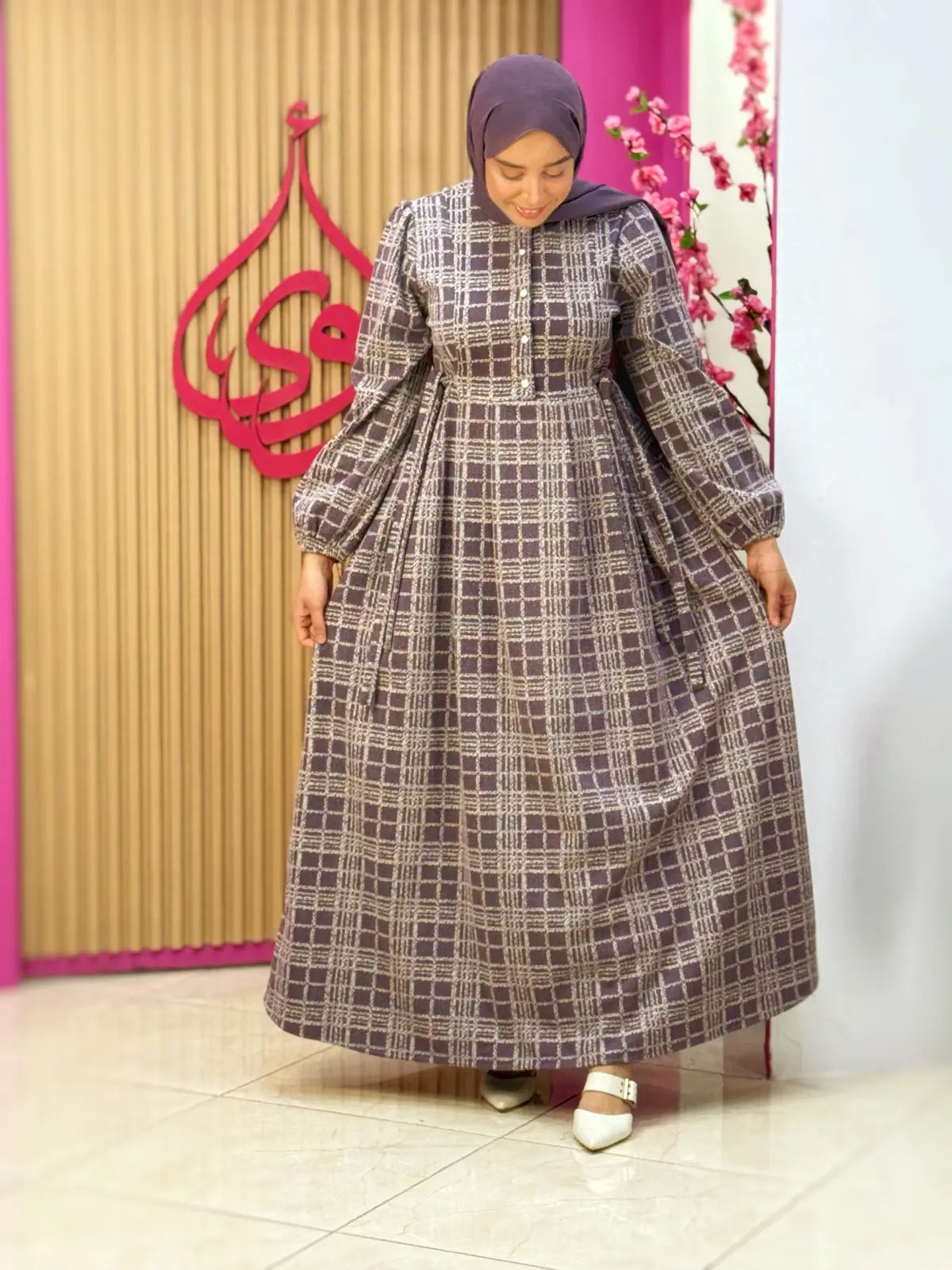 فستان دفئ بنفسجي