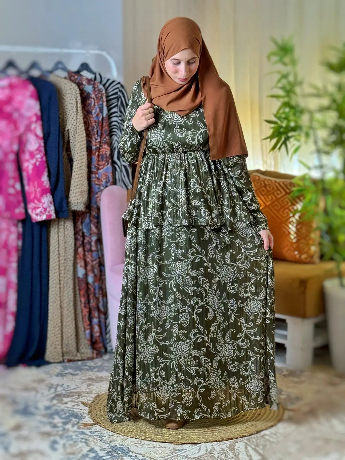 فستان نهى أخضر