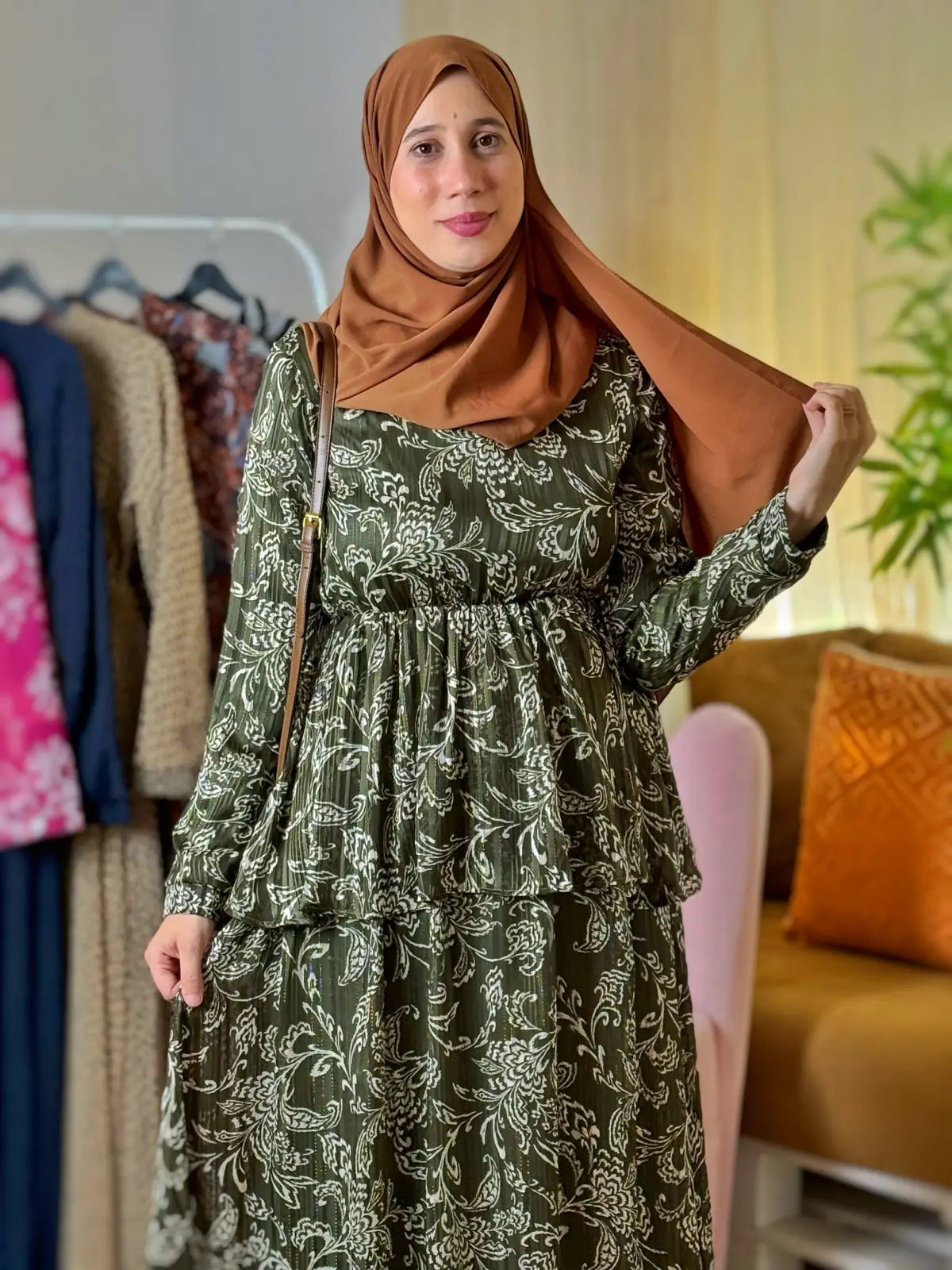 فستان نهى أخضر