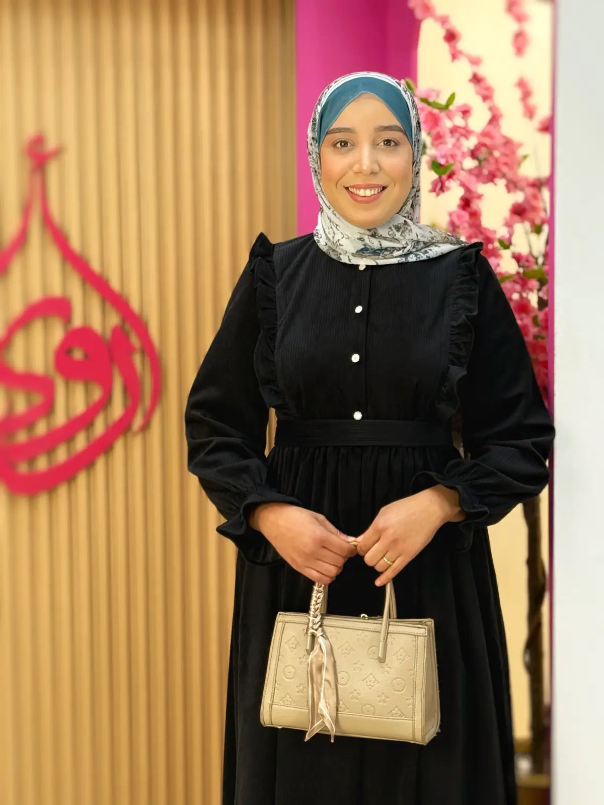 فستان صباح أسود