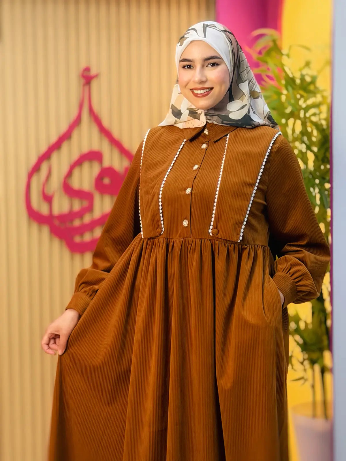 فستان وصال كاميل