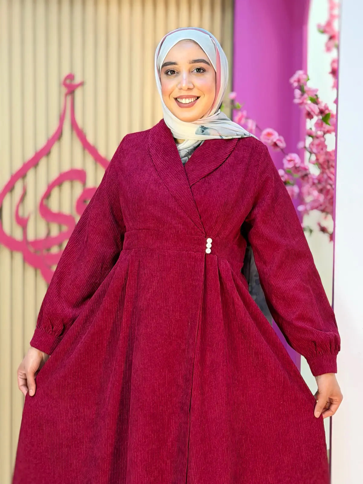 فستان حنين كرونة