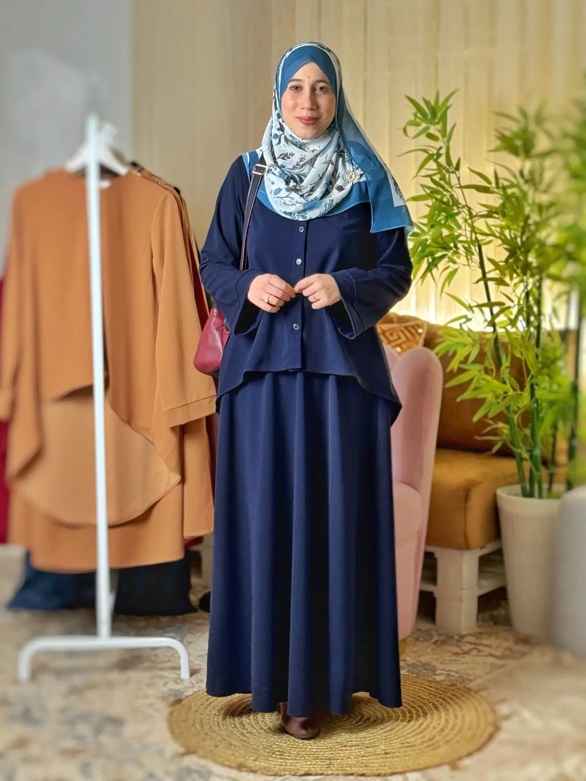 طقم وقار أزرق غامق