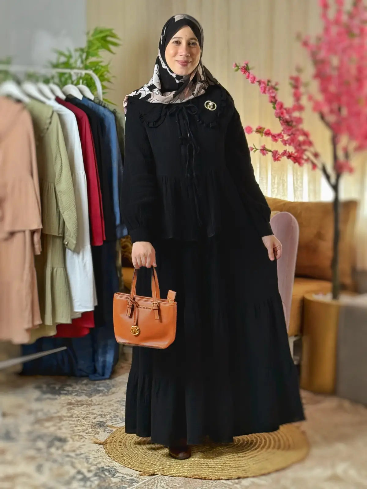 طقم خيال أسود