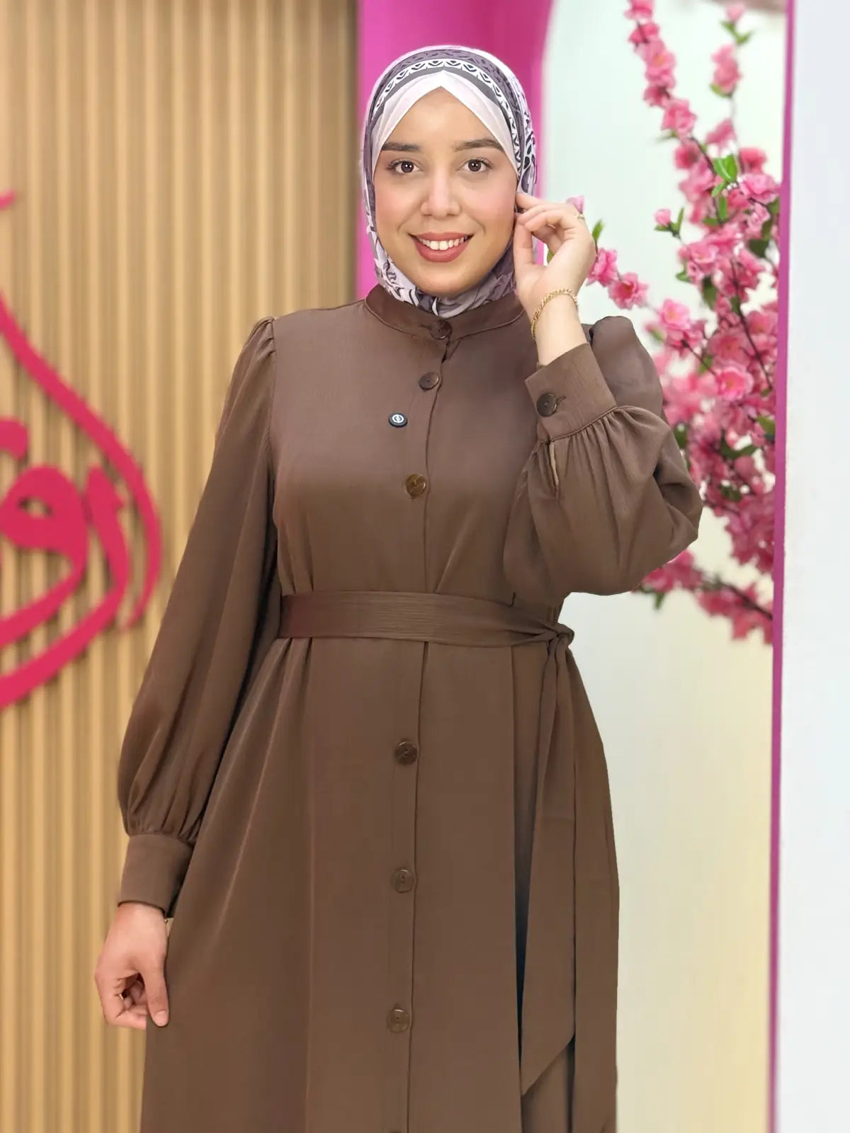 فستان سجود بني