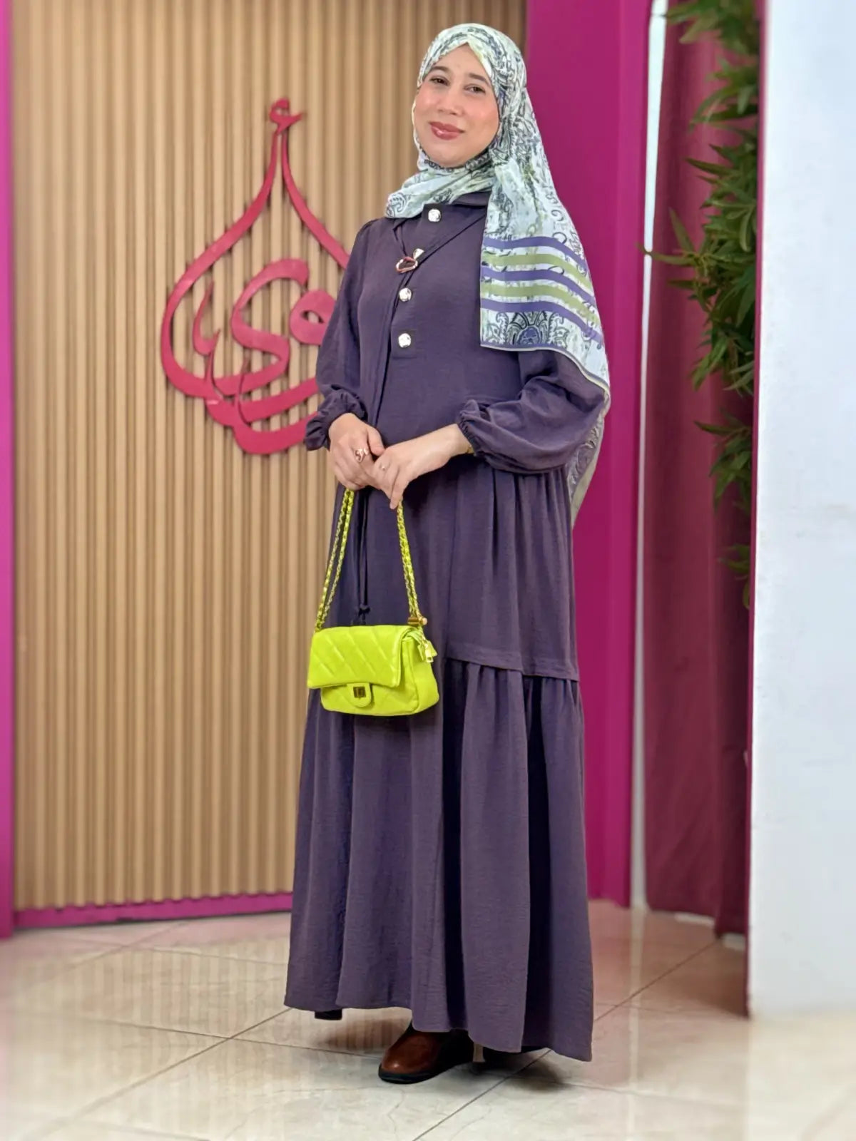 فستان فرح إيريس