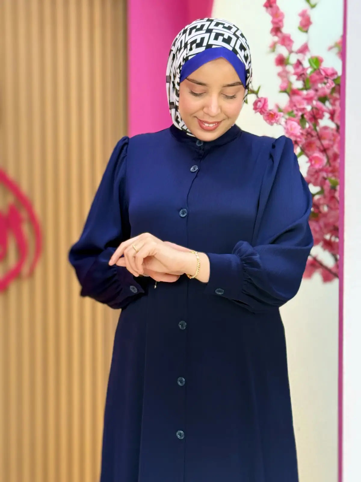 فستان سجود أزرق غامق