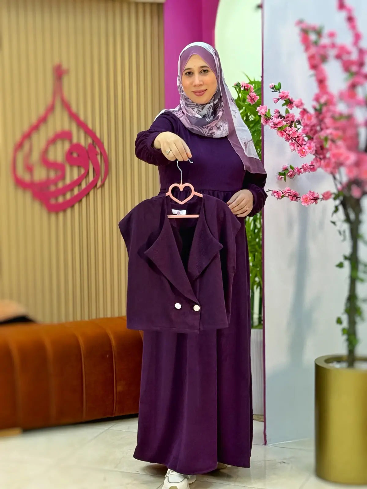 فستان لورا بنفسجي