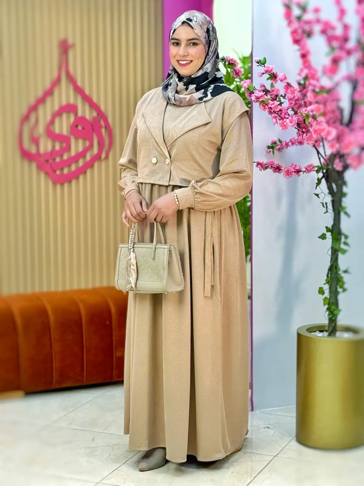 فستان لورا بيج