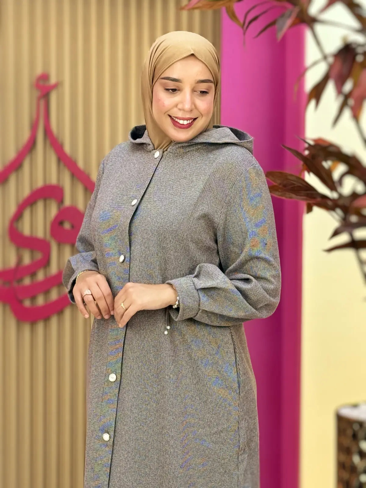 فستان ليلى بني